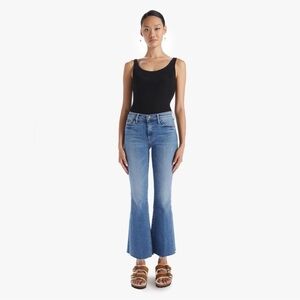 Mother Denim The Weekender Fray; wash: Hop On Hop Off